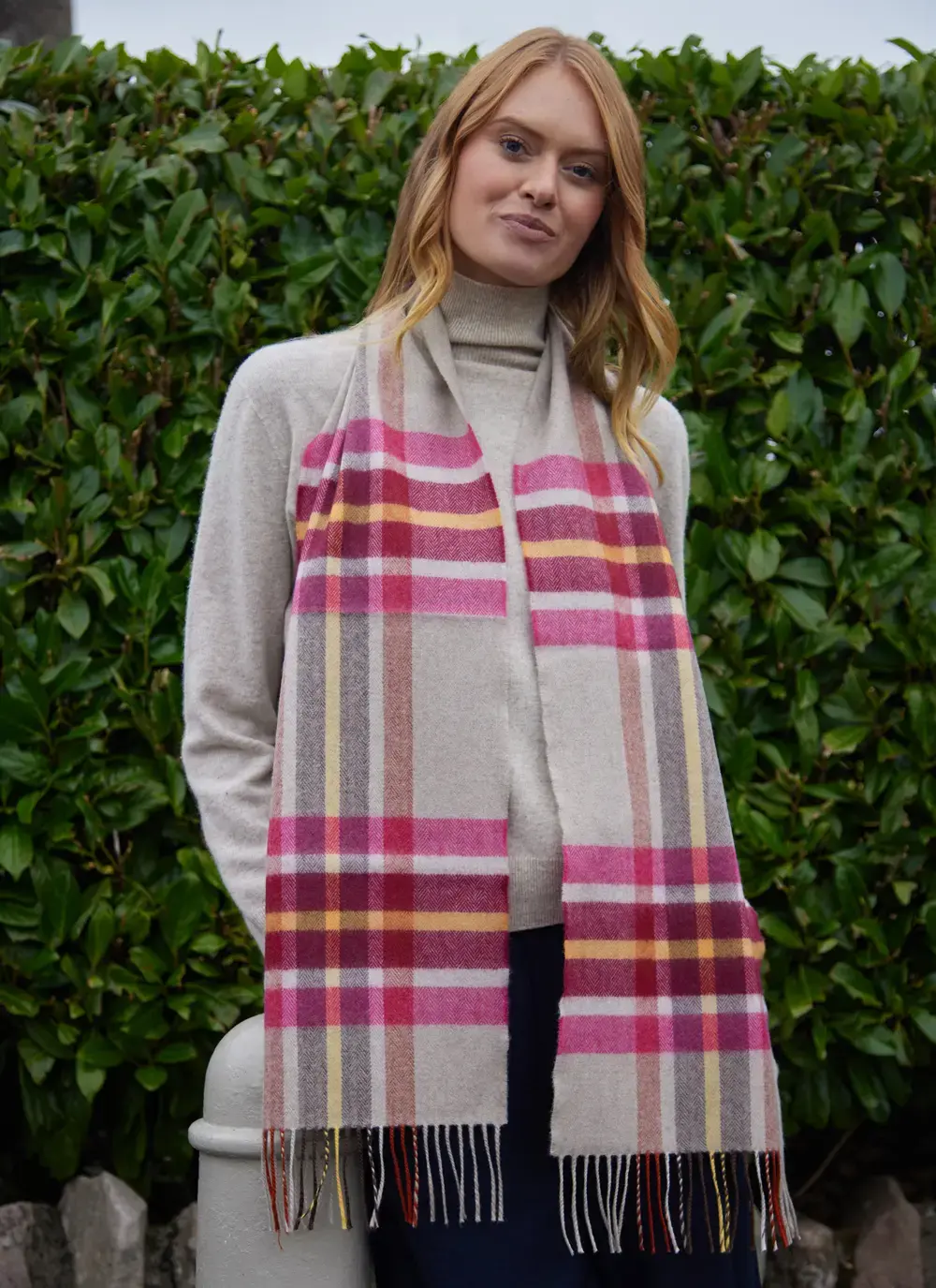 Extra Fine Merino Wool Fringed Check Scarf